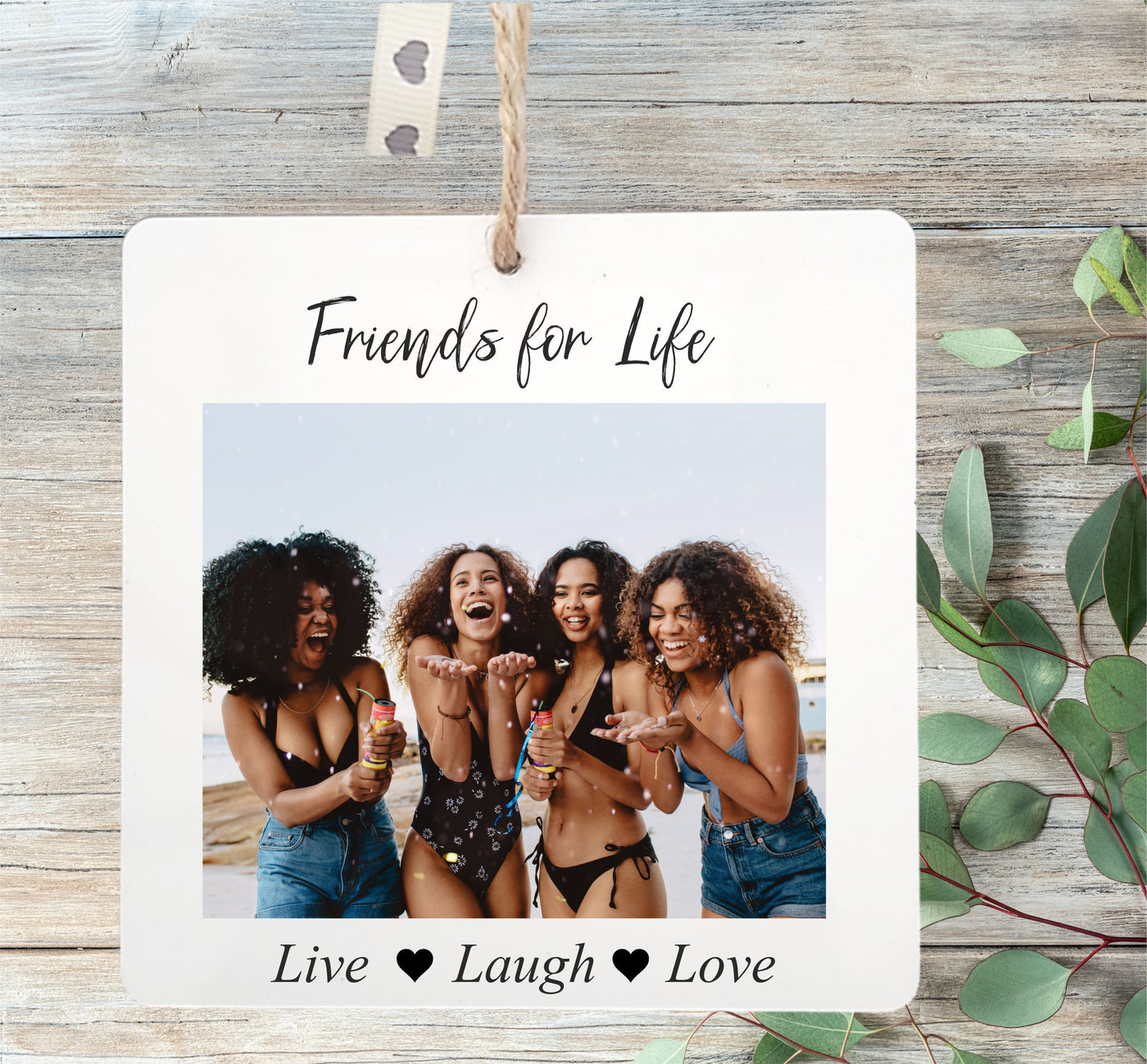 Unique Friendship Gifts to Touch Your BFF's Heart