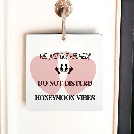HONEYMOON VIBES Door Sign Pure Essence Greetings